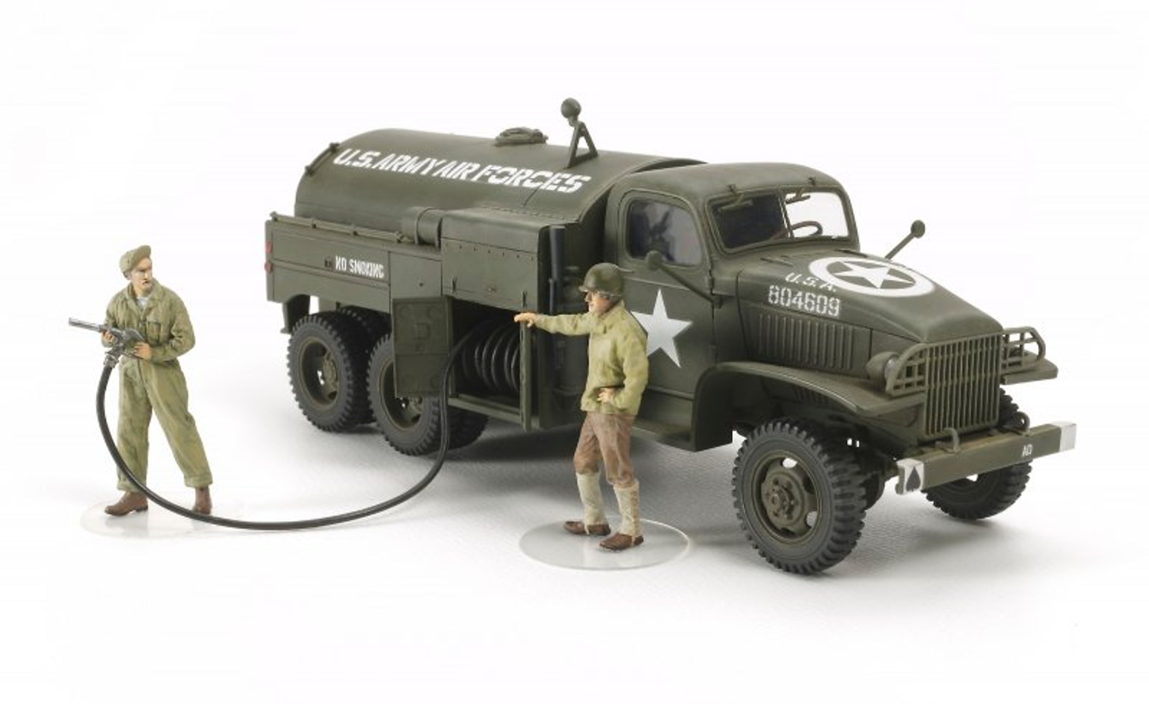 US WWII 2,5to 6x6 Flugfeld Tankwagen (2 Figuren)